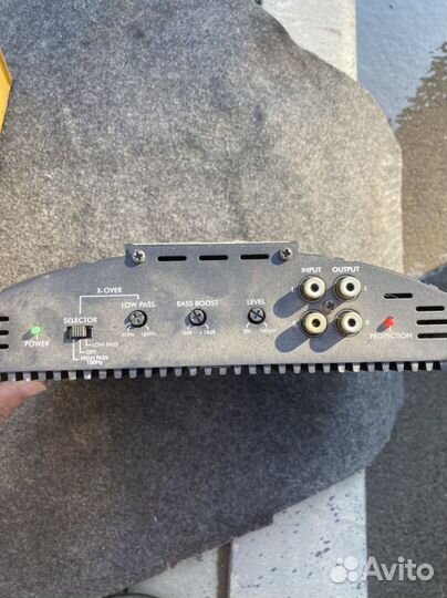 Автомобильный усилитель + Саб