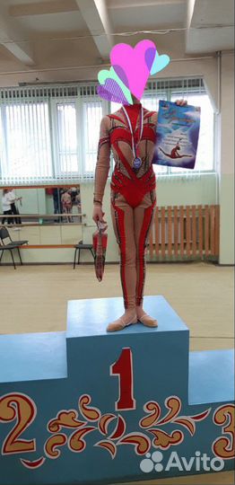 Костюм для художественной гимнастики
