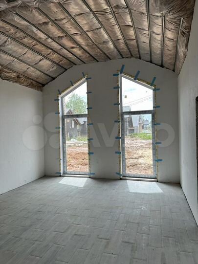 Дом 82 м² на участке 5 сот.