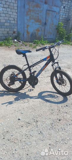 Велосипед горный подростковый