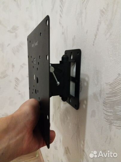Кронштейн для телевизора