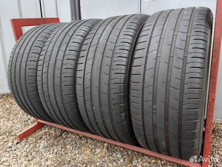 Toyo Proxes Sport SUV 275/45 R19