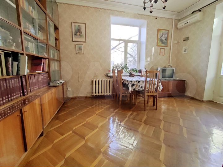 3-к. квартира, 64 м², 2/6 эт.