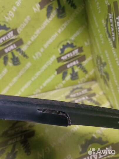 Стекло кузовное глухое правое Mitsubishi Outlander