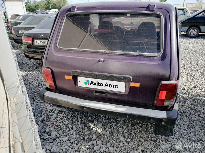 LADA 4x4 (Нива) 1.7 МТ, 2004, 100 000 км