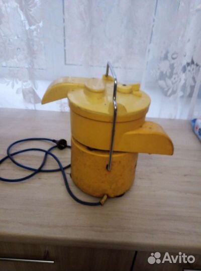 Соковыжималка росинка