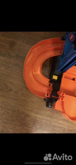 Hot wheels гараж с акулой