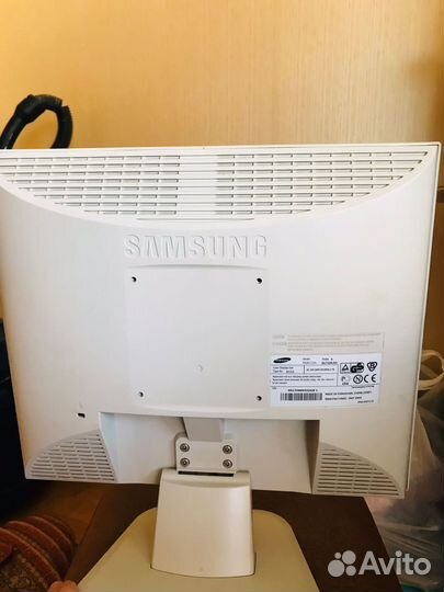 Монитор samsung 27