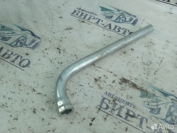 Ключ балонный Audi/ VW