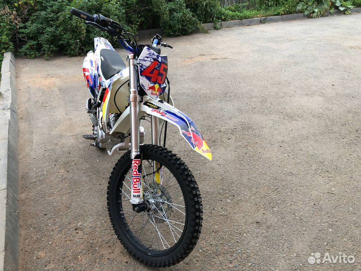 Avantis FX-250 Basic