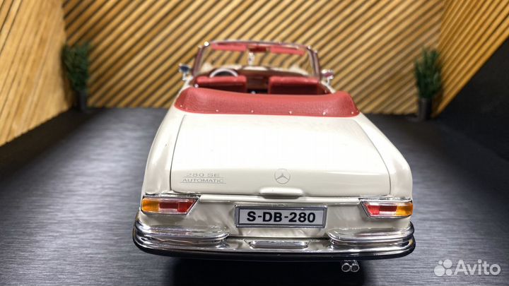 Mercedes-Benz 280 SE Maisto Масштаб 1/18