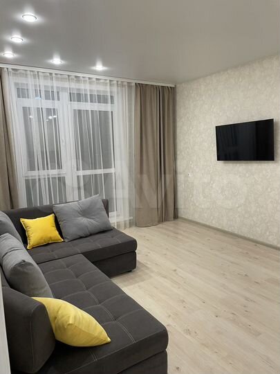 2-к. квартира, 47 м², 18/18 эт.