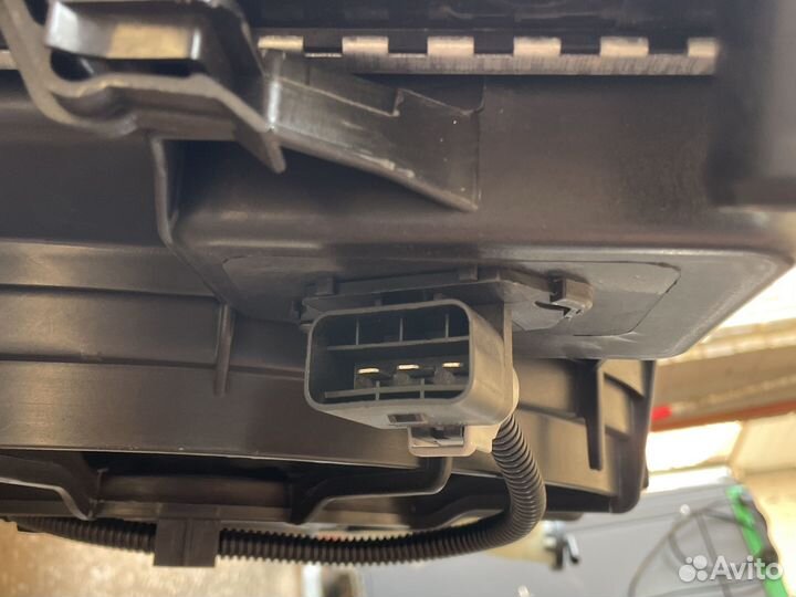 Кассета радиаторов Hyundai Solaris 2 Kia Rio 4