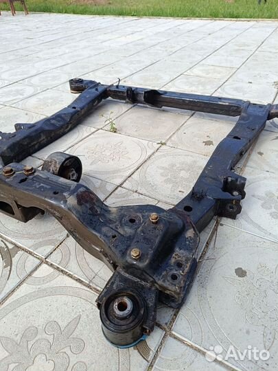 Подрамник двигателя Chevrolet Cruze 2009-2016