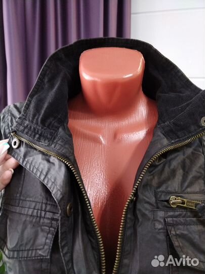 Ветровка женская