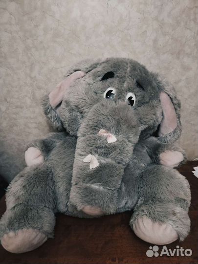 Игрушечный слоник