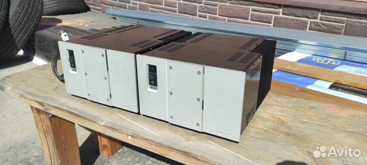 Altes LA202 Усилитель мощности - моноблоки