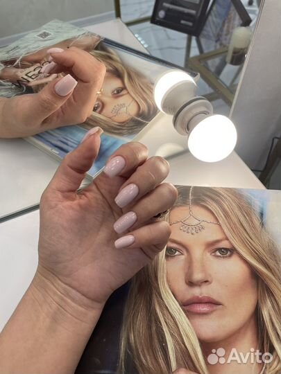 Маникюр с покрытием гель лак