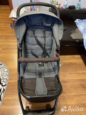 Коляска прогулочная