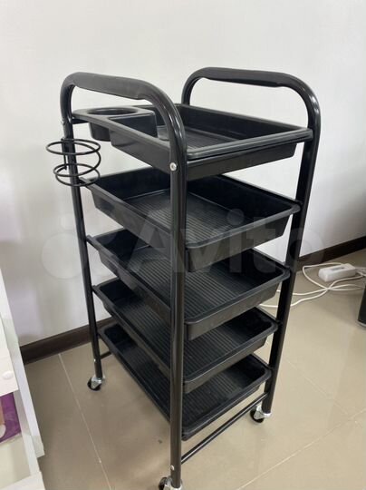 Аренда рабочего места мастера маникюр+педикюр/бров