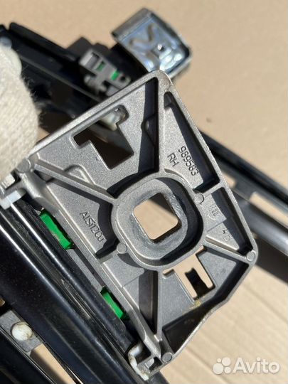 Механизм стеклоподъемника Фольксваген Пассат сс