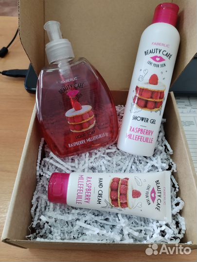 Подарочный бокс