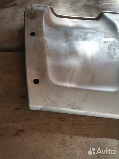 Накладка на бампер передняя Renault Duster