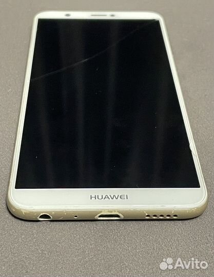 HUAWEI P Smart, 3/32 ГБ