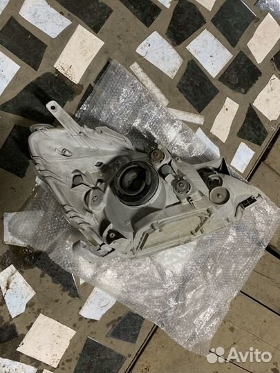 Фары toyota allion 240