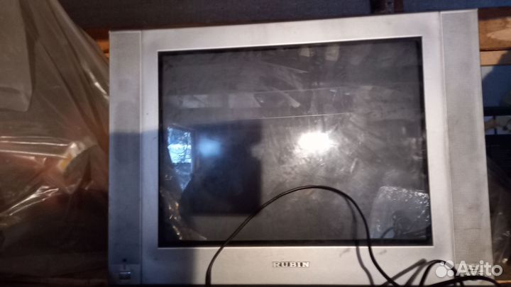 Телевизор на запчасти
