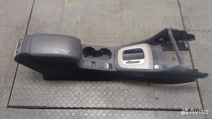 Консоль салона Audi Q3, 2012