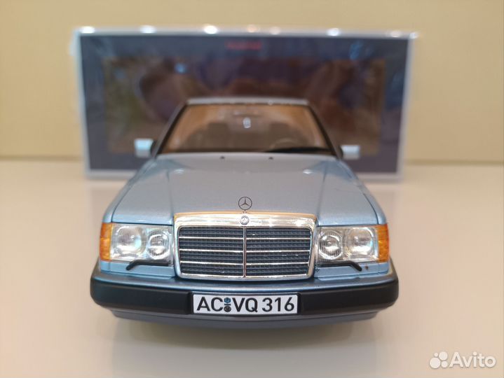 Mercedes W124 230E (84-93г) Голубой 1:18