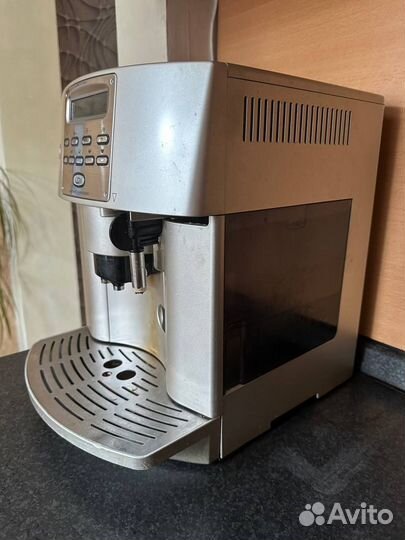 Кофемашина DeLonghi