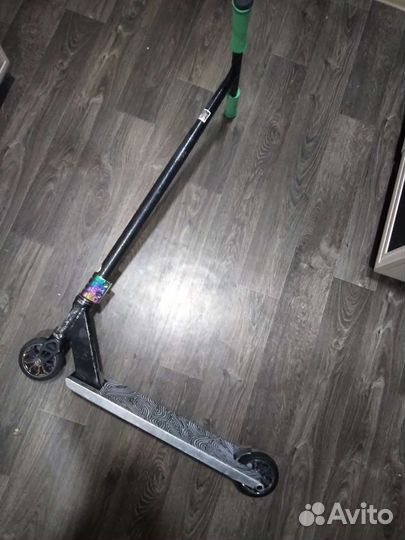 Трюковой самокат