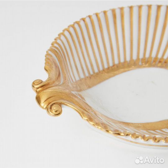 Чайная пара в форме ракушки с кораллами