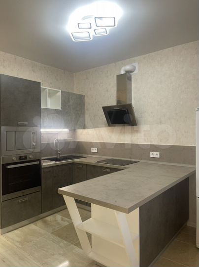 2-к. квартира, 52 м², 2/9 эт.