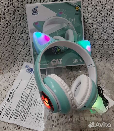 Беспроводные наушники светящиеся с ушками новые