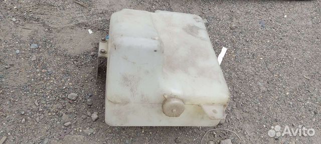 Бак для моторной лодки емкость