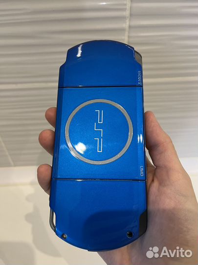 Sony PlayStation Portable PSP 3006 Vibrant Blue