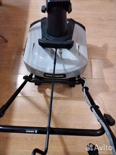 Снегоуборщик электрический