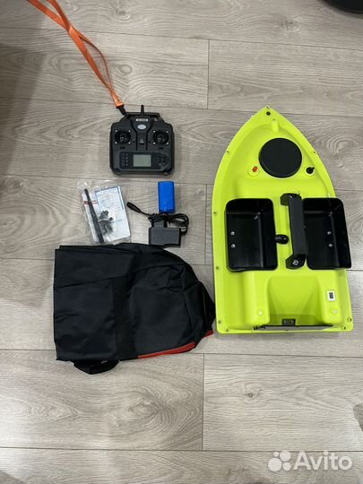 Прикормочный кораблик с gps