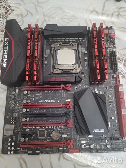 Asus rampage v extreme + Core i7 5930k