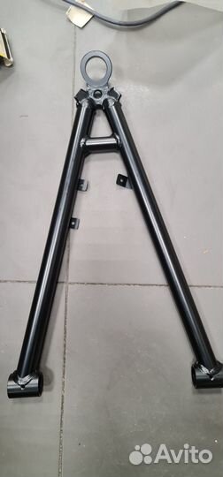 Рычаг нижний правый BRP Maverick 706201862