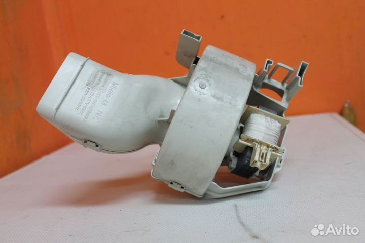 Вентилятор Miele бу. 1826