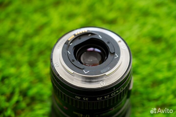 Объектив Canon EF 17-40mm f/4 L USM