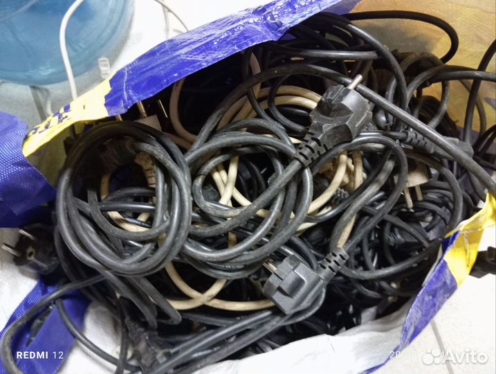 Кабель питания для компьютера