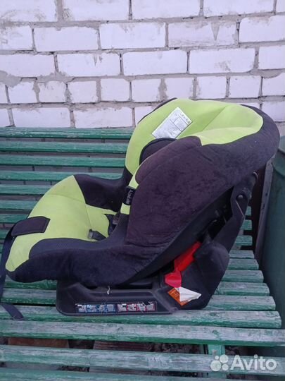 Детское автомобильное кресло