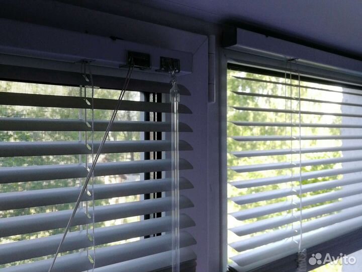 Жалюзи горизонтальные, готовые размеры, в ассортим