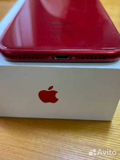 iPhone Xr, 64 ГБ
