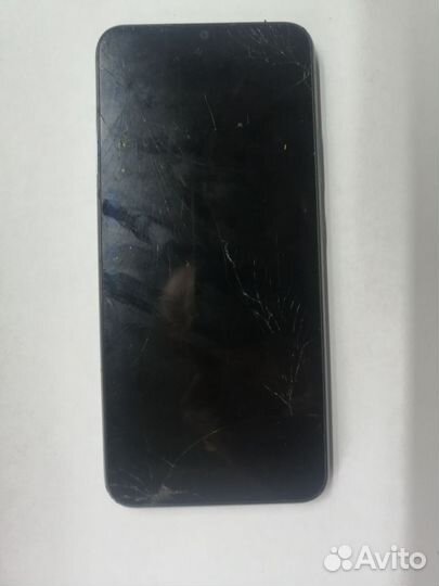 Телефон realme c21